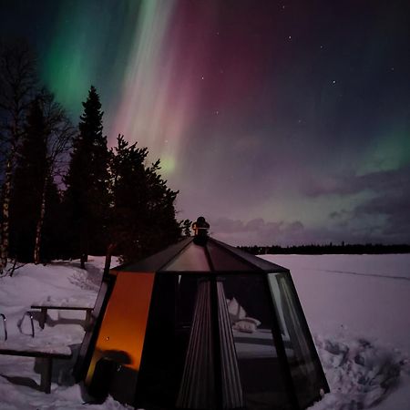 מלון Ylläsjärvi Aurora Estate מראה חיצוני תמונה
